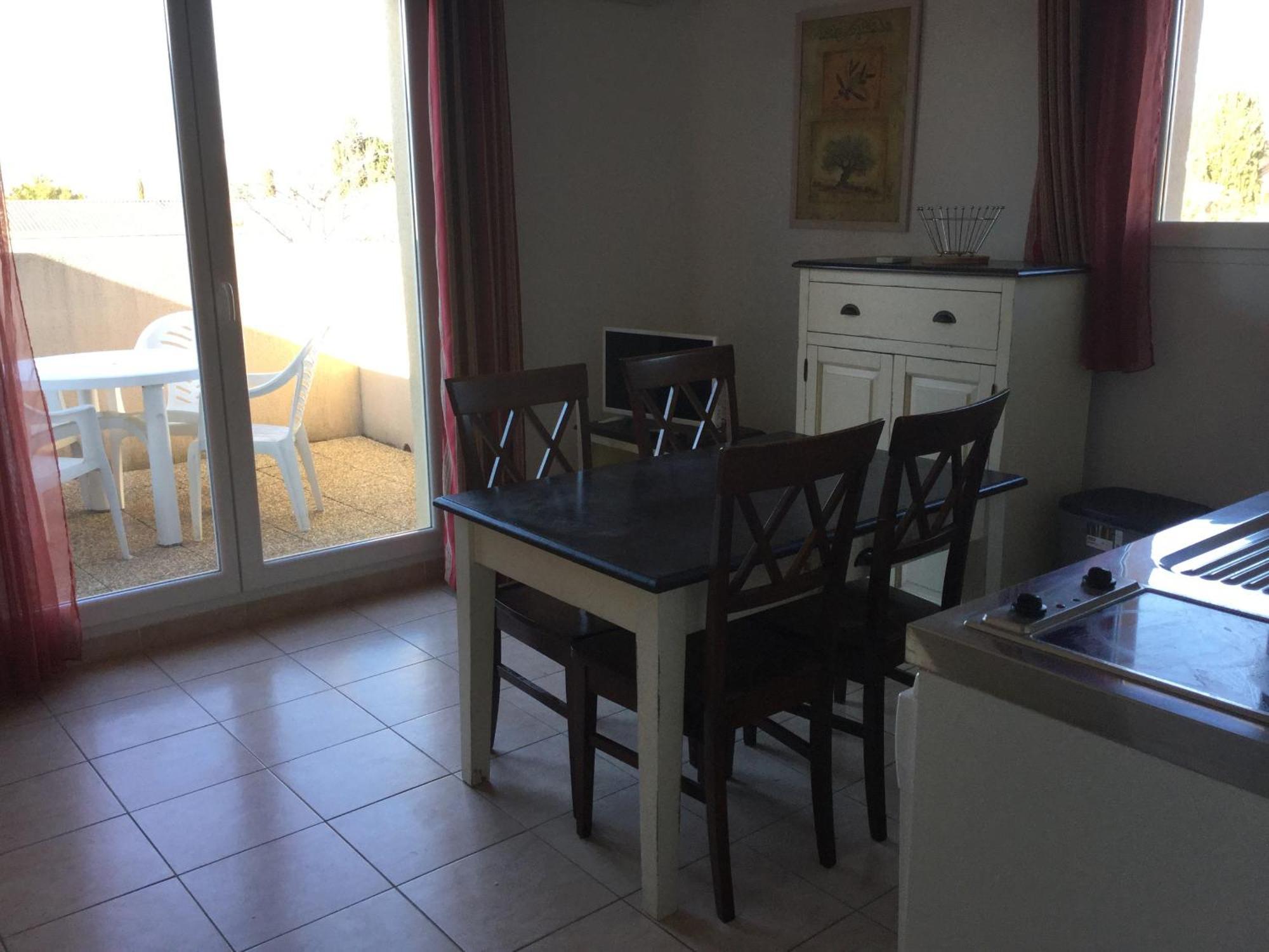 Charming Rental With Shared-Pool In The Alpilles. Mouries Eksteriør billede